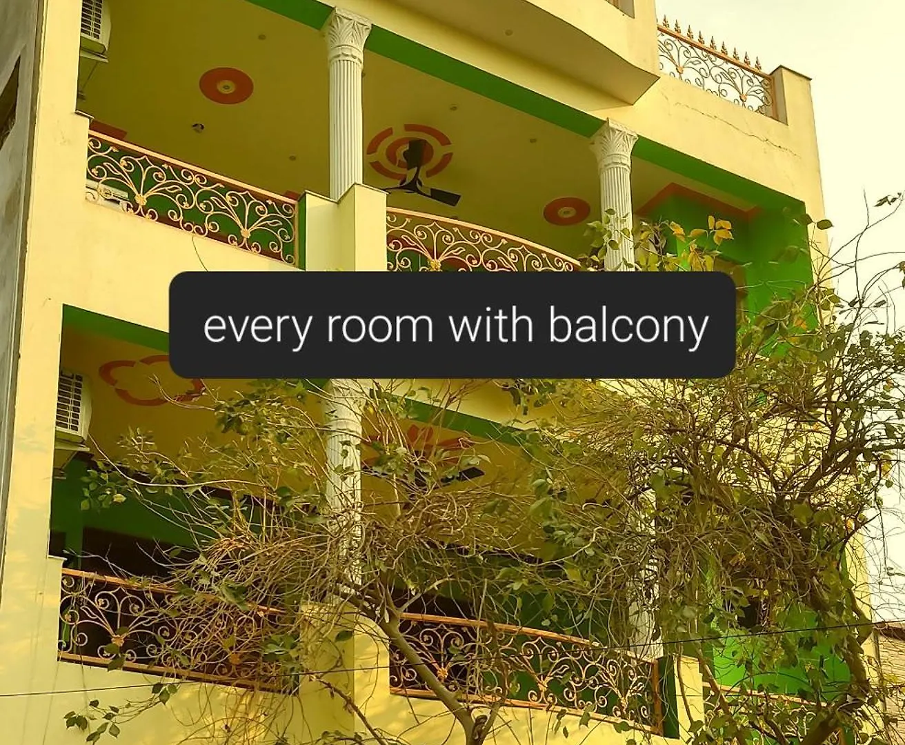 Anukampa Paying Guest House Agra