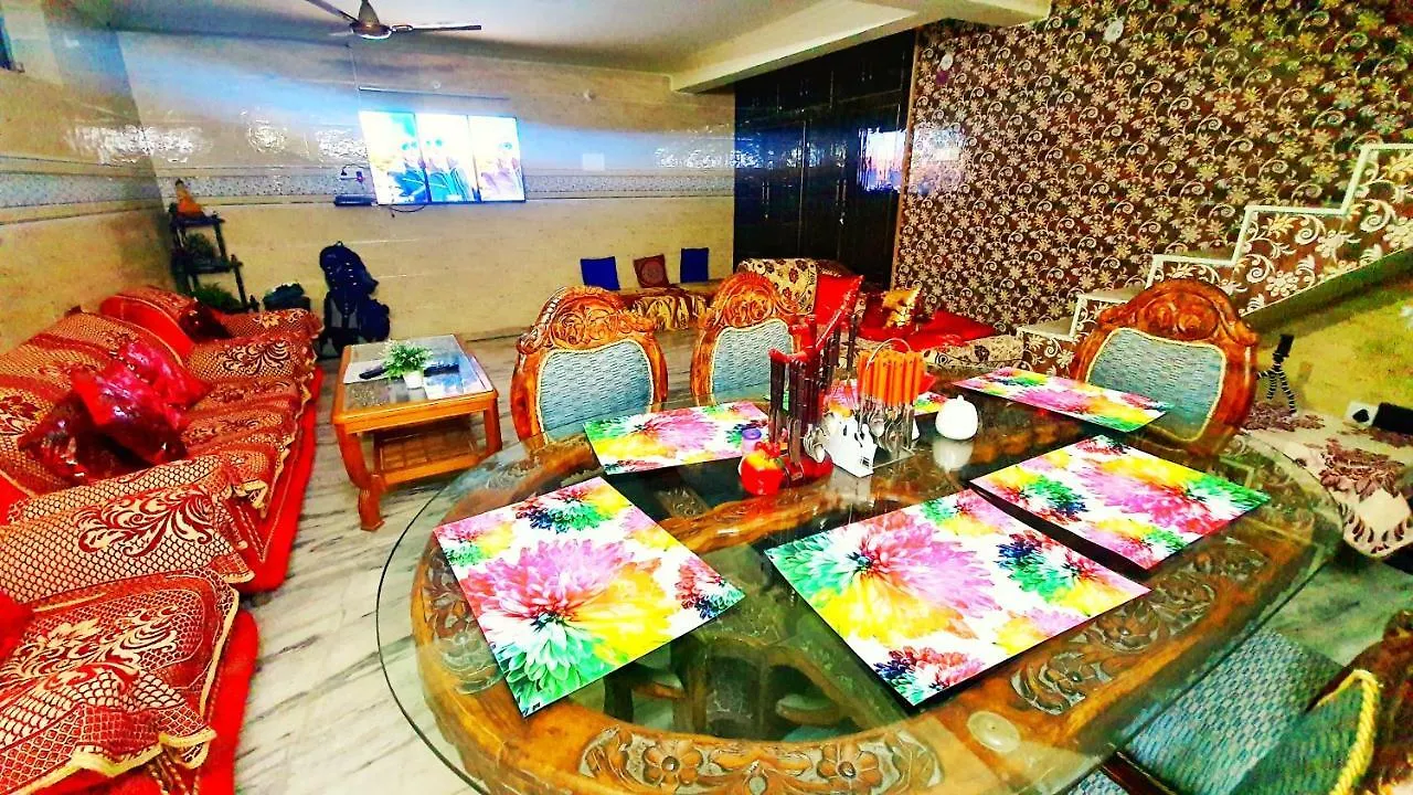 Anukampa Paying Guest House Agra  Privat bolig Agra (Uttar Pradesh)