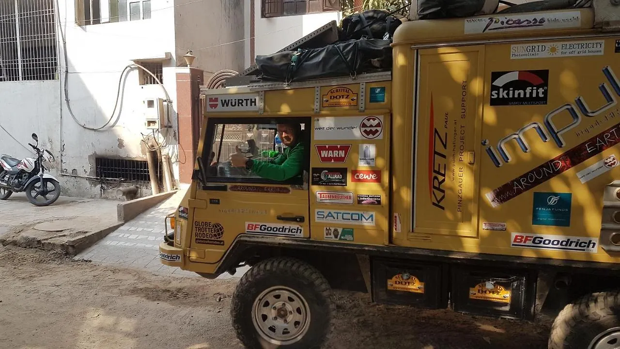 Anukampa Paying Guest House Agra